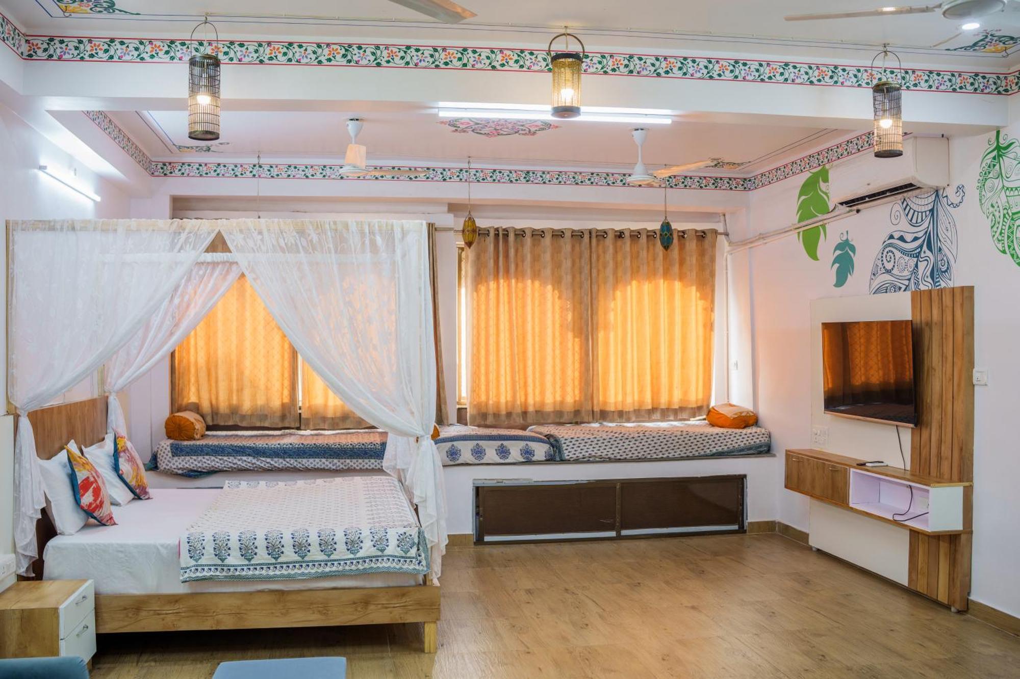 Musafir Hostel Удайпур Экстерьер фото